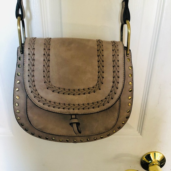 It’s beautiful bag with out name tag - Picture 2 of 9